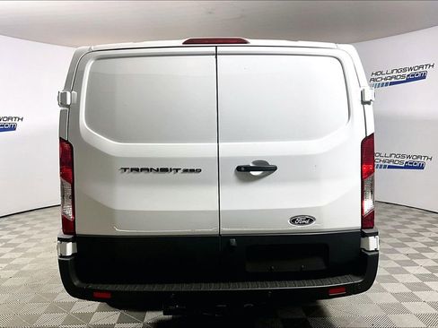 New 2026 Ford Transit 250 Low Roof RWD image 4
