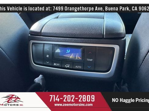 Used 2016 Toyota Highlander XLE AWD/4WD image 40