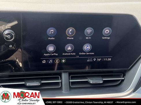 Used 2025 Chevrolet Trax RS w/ Driver Confidence Package FWD image 20