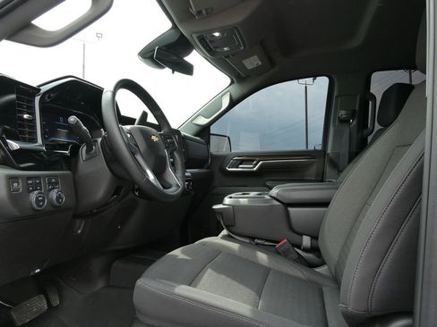 Certified 2024 Chevrolet Silverado 1500 LT w/ Z71 Off-Road Package AWD/4WD image 23