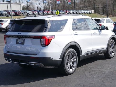 New 2026 Ford Explorer Active w/ Active Comfort Package image 14