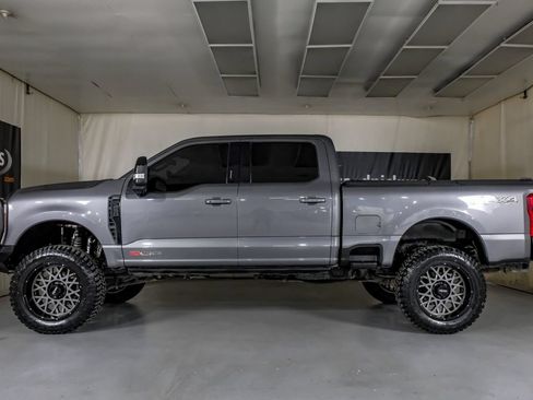 Used 2024 Ford F250 Lariat w/ Lariat Ultimate Package AWD/4WD image 11