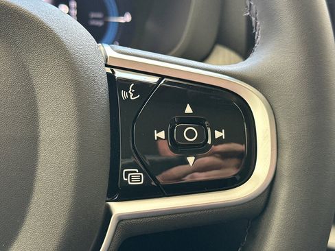 New 2025 Volvo XC60 T8 Plus w/ Protection Package Premier image 27