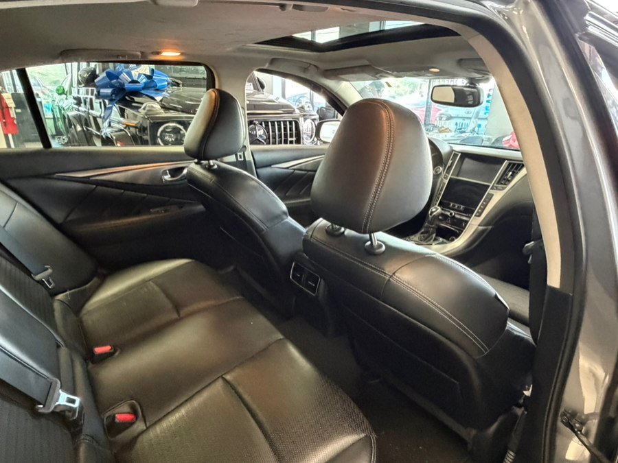 Used 2019 INFINITI Q50 Sport w/ Cargo Package (L96) AWD/4WD image 32