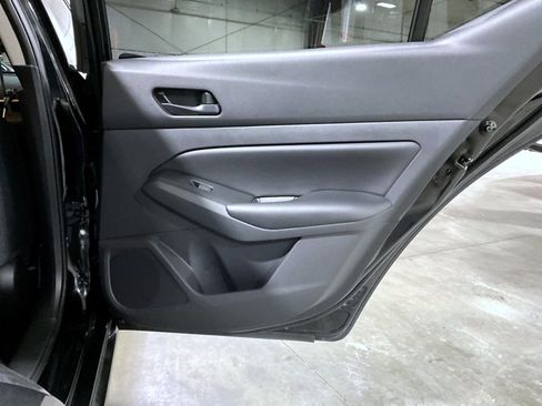 Used 2025 Nissan Altima 2.5 S FWD image 21