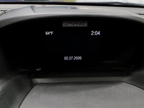 Certified 2017 Ford Escape SE image 3