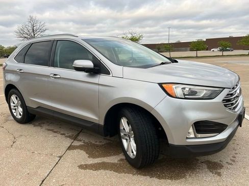 Used 2022 Ford Edge Titanium image 5
