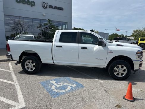 New 2025 RAM 2500 Big Horn image 35