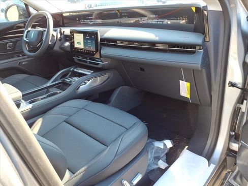 New 2026 Lincoln Nautilus Premier w/ Equipment Group 102A image 9