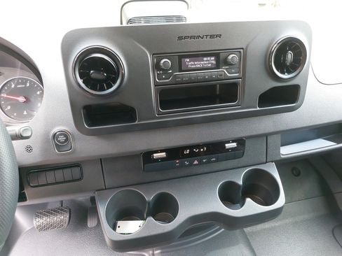 New 2025 Mercedes-Benz Sprinter 2500 image 20