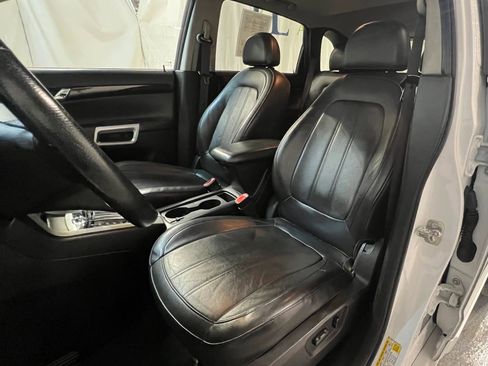 Used 2015 Chevrolet Captiva Sport LTZ image 9