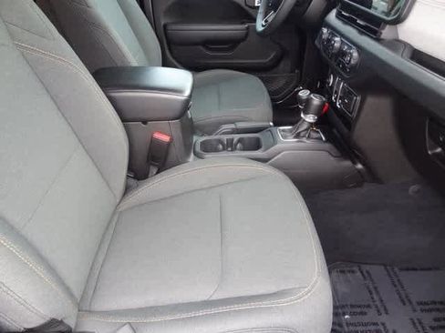 Used 2024 Jeep Wrangler Sport S image 10