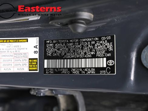 Used 2023 Toyota Corolla LE w/ Carpet Mat Package (TMS) FWD image 29