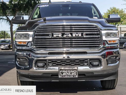Used 2022 RAM 2500 Laramie AWD/4WD image 2