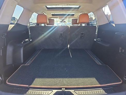 Used 2020 GMC Acadia AT4 w/ GMC Pro Grade Package image 34