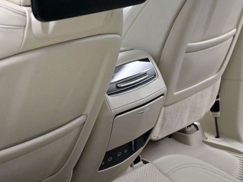 Used 2021 Cadillac Escalade Premium Luxury Platinum w/ Heavy-Duty Trailer Package image 36