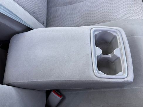 Used 2011 Toyota Camry LE w/ LE Extra-Value Pkg image 18