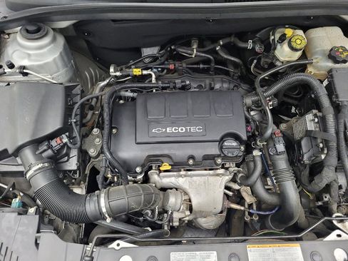 Used 2014 Chevrolet Cruze LT image 30