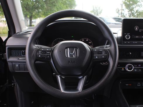 Used 2025 Honda CR-V EX image 11