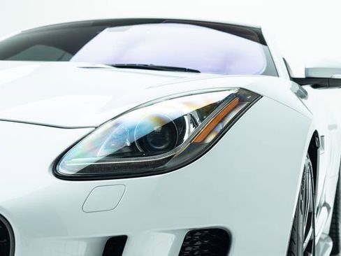 Used 2017 Jaguar F-TYPE S RWD image 11