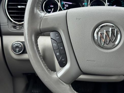 Used 2017 Buick Enclave Leather AWD/4WD image 27