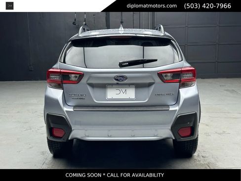 Used 2021 Subaru Crosstrek 2.0i Premium image 6