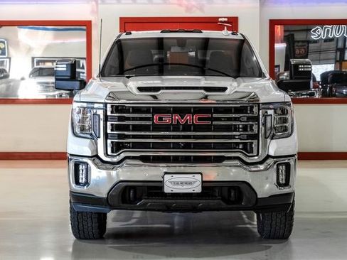 Used 2021 GMC Sierra 2500 SLT w/ SLT Premium Package image 9