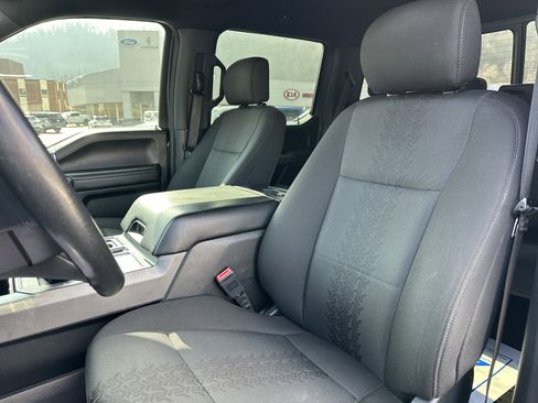 Used 2020 Ford F150 XLT w/ Equipment Group 302A Luxury image 19