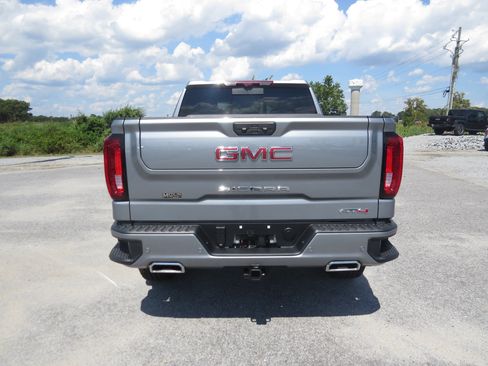 Used 2026 GMC Sierra 1500 AT4 w/ AT4 Premium Package AWD/4WD image 4