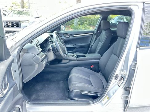 Used 2019 Honda Civic Sport image 2