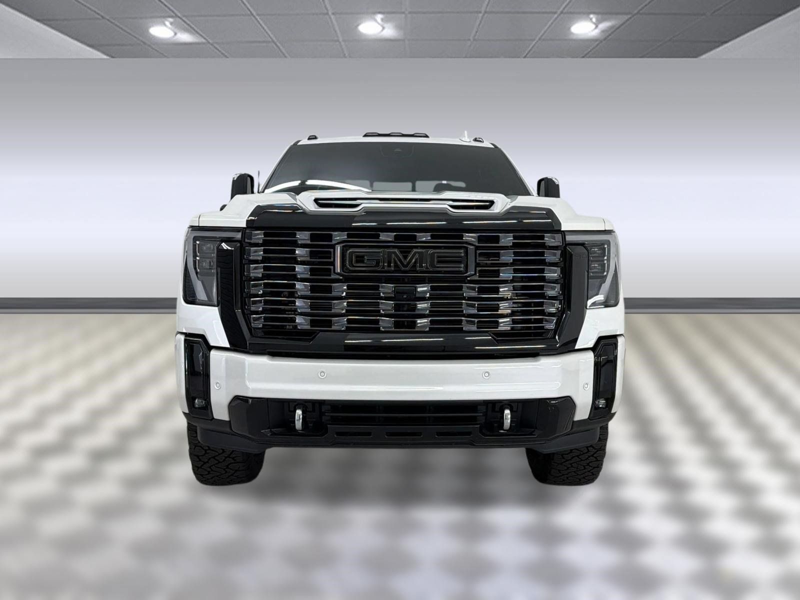Used 2025 GMC Sierra 2500 Denali Ultimate w/ Max Trailering Package AWD/4WD image 6