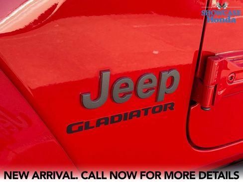 Used 2020 Jeep Gladiator Rubicon AWD/4WD image 9