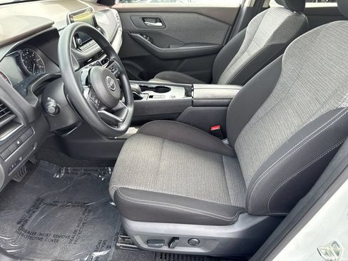 Used 2023 Nissan Rogue SV FWD image 24