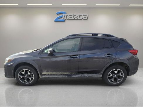 Used 2018 Subaru Crosstrek 2.0i Premium image 2