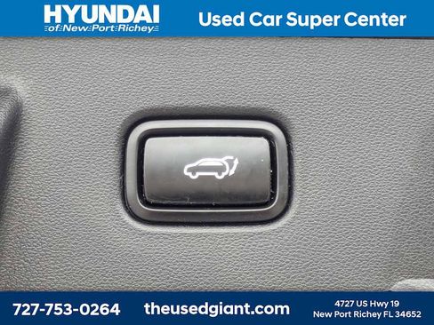 Used 2026 Hyundai Tucson Limited FWD image 13