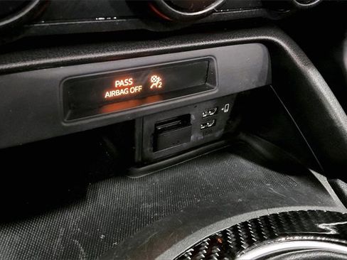 Used 2016 MAZDA MX-5 Miata Club w/ Brembo/BBS Package image 30