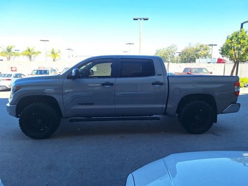 Used 2018 Toyota Tundra SR5 image 7