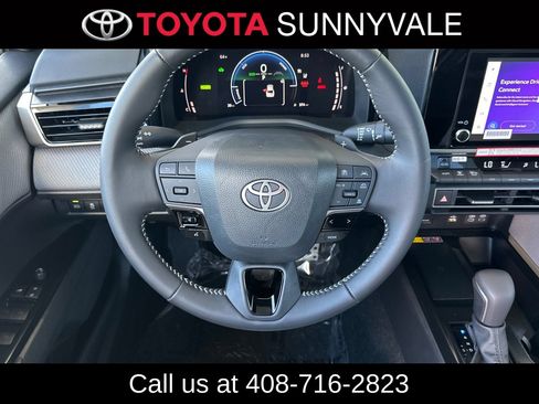 Used 2026 Toyota Camry SE w/ Convenience Package FWD image 18