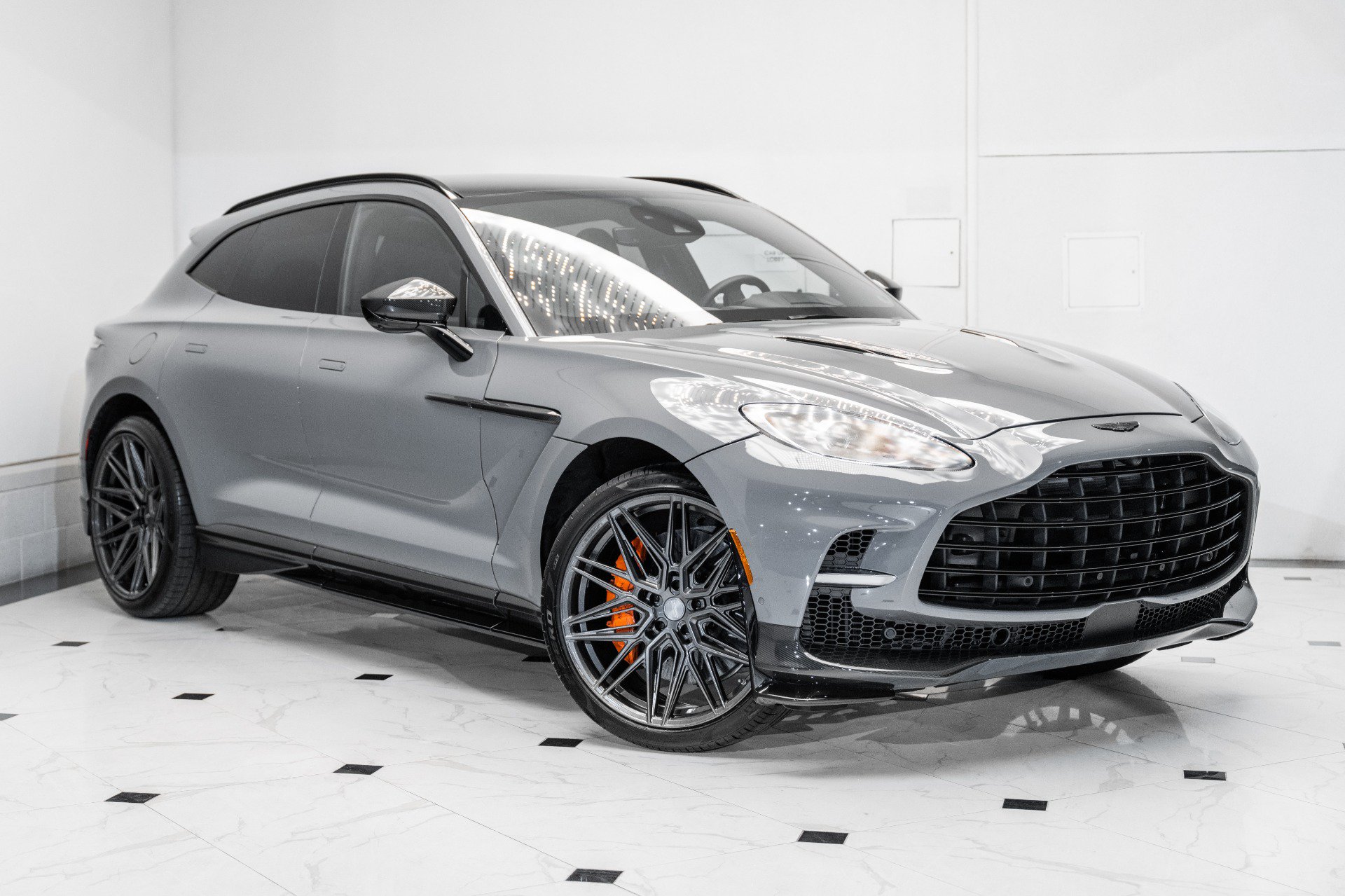 Used 2023 Aston Martin DBX 707 AWD/4WD image 57