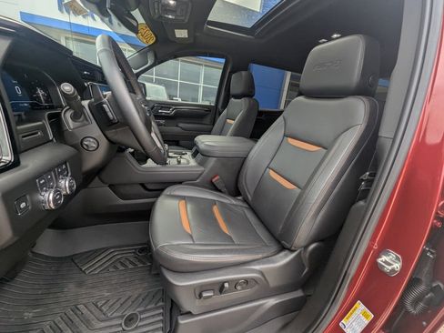 Used 2025 GMC Sierra 1500 AT4 w/ AT4 Premium Package image 27