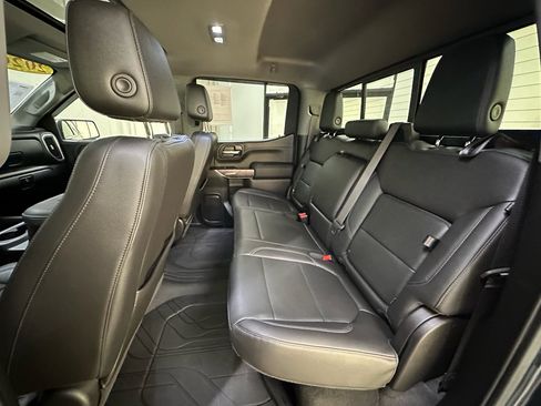 Used 2020 Chevrolet Silverado 1500 LTZ w/ LTZ Plus Package image 18