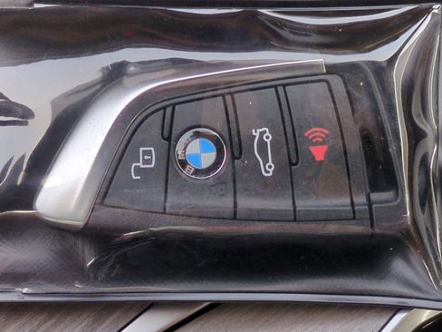 Used 2026 BMW 430i Coupe w/ M Sport Package image 34