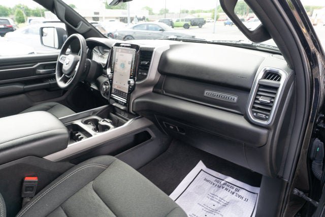 Used 2025 RAM 1500 Big Horn AWD/4WD image 36