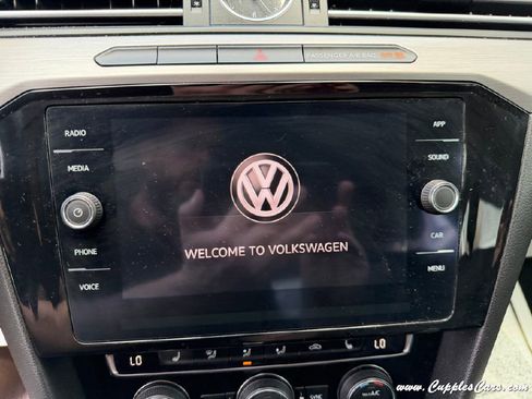 Used 2019 Volkswagen Arteon SE FWD image 25