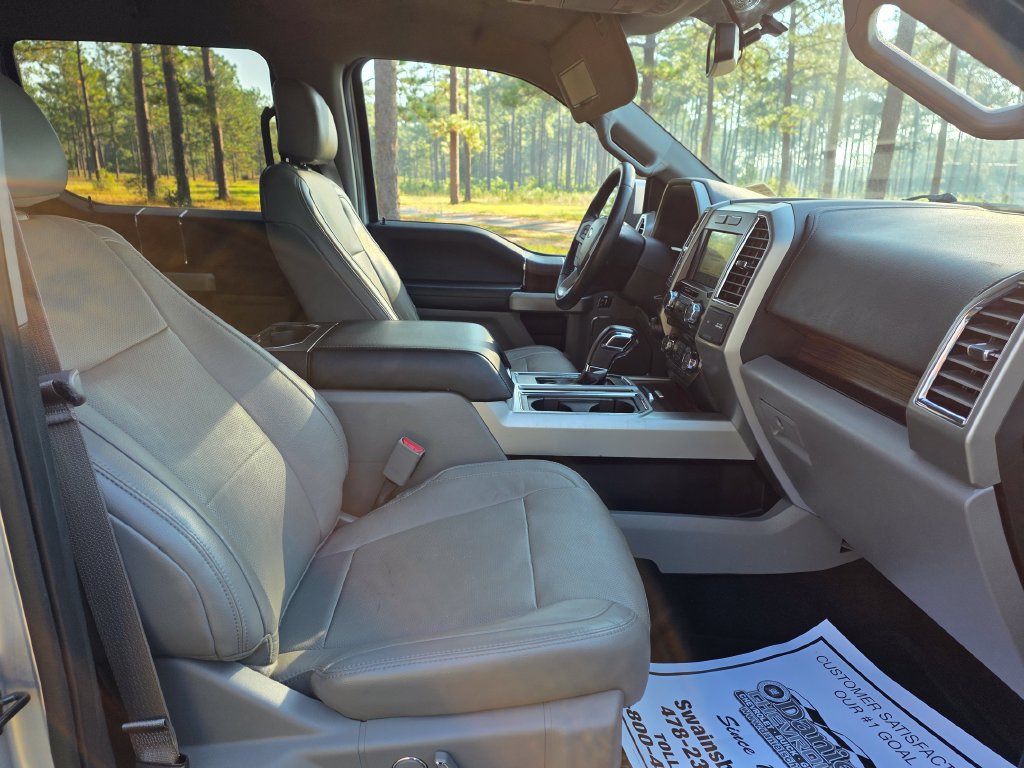 Used 2016 Ford F150 Lariat w/ Equipment Group 501A Mid RWD image 24