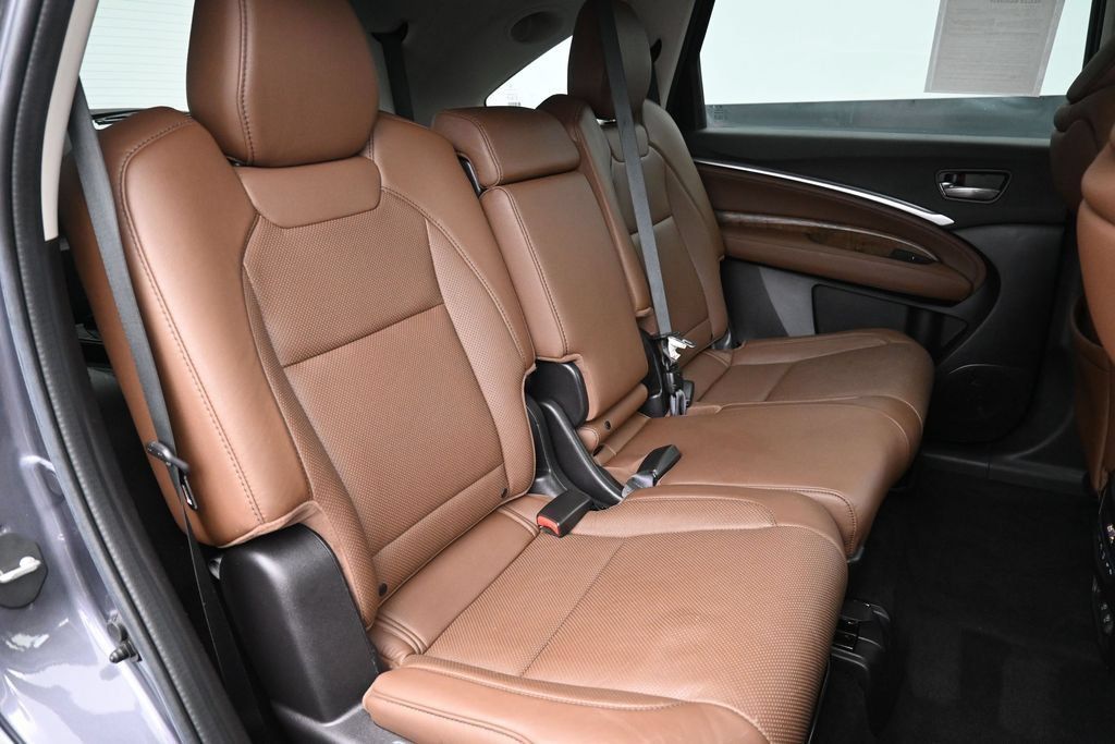 Used 2019 Acura MDX w/ Technology Package AWD/4WD image 25