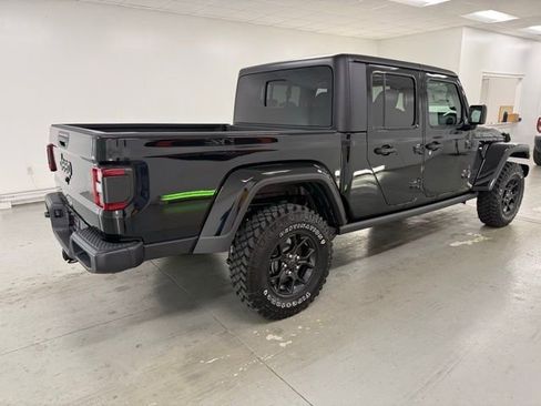New 2025 Jeep Gladiator Willys image 6