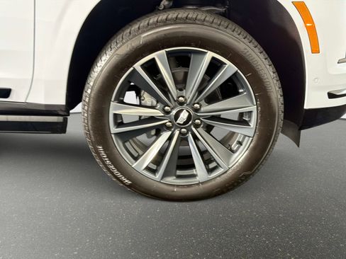 Used 2026 Cadillac Escalade Sport w/ Touring Package image 20