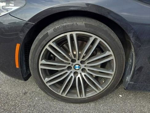 Used 2019 BMW 540i w/ M Sport Package RWD image 12