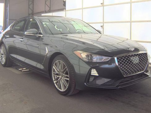Used 2020 Genesis G70 2.0T RWD image 13